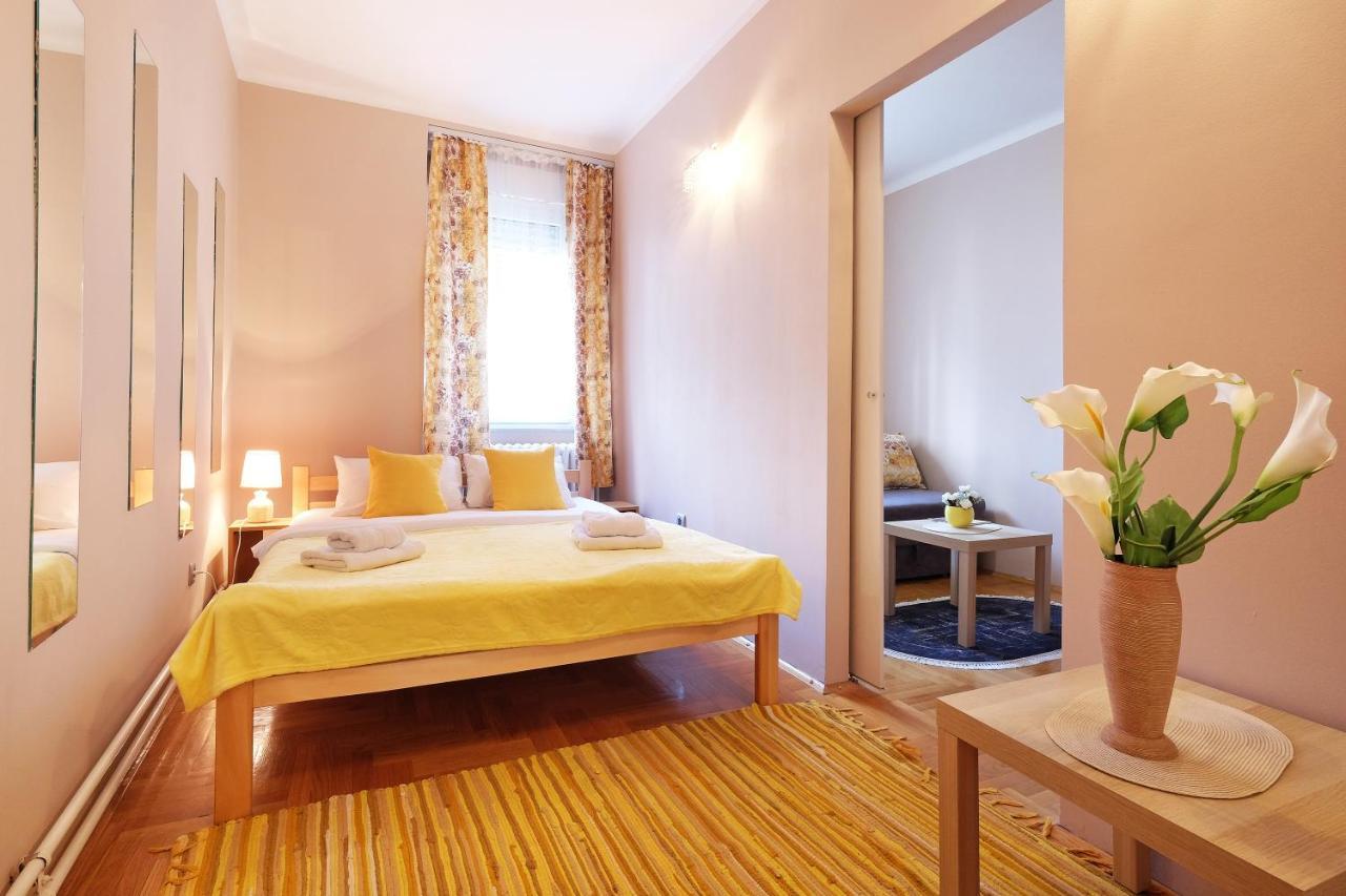 Sava Square Apartment Belgrado Buitenkant foto