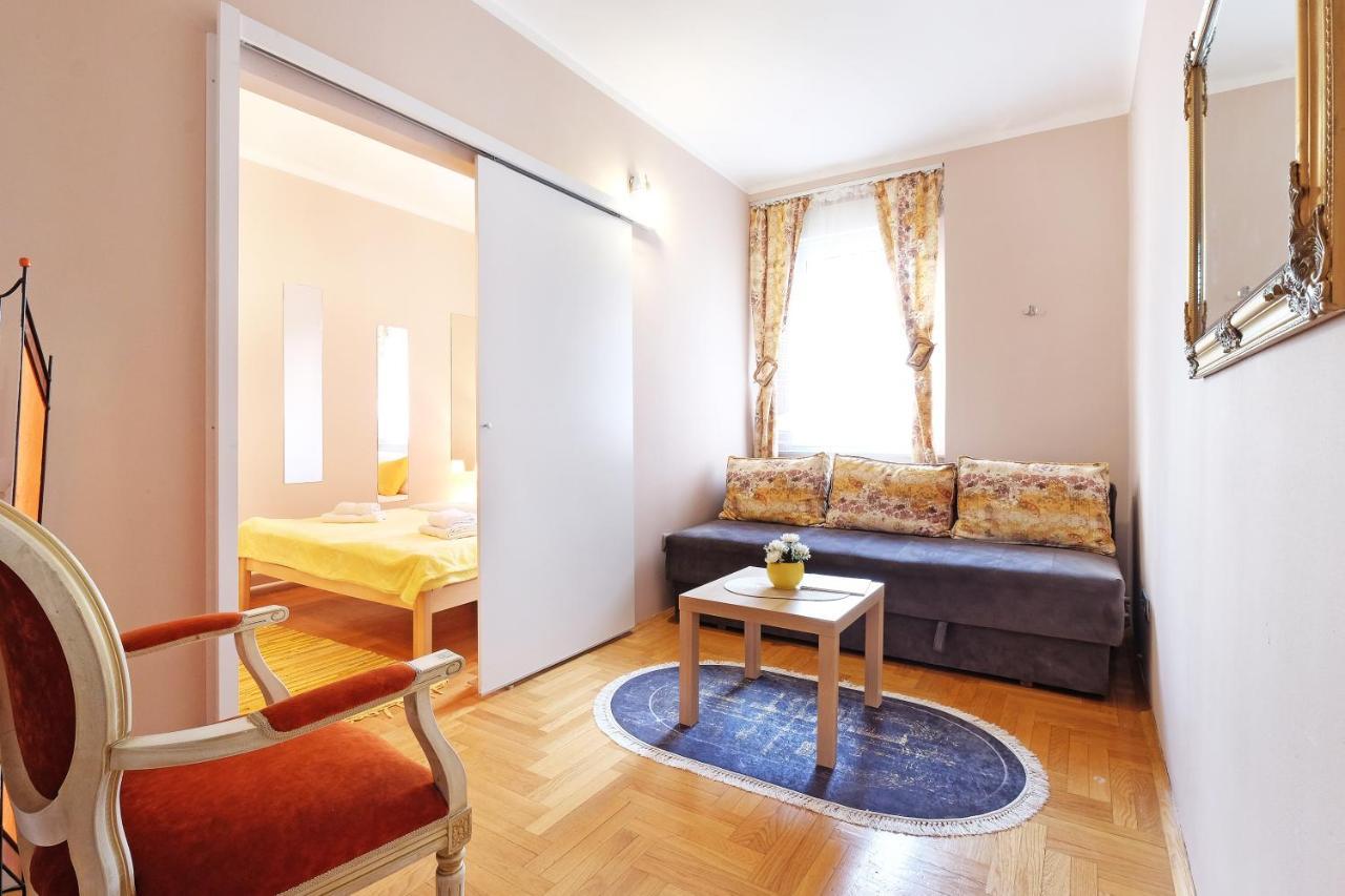 Sava Square Apartment Belgrado Buitenkant foto